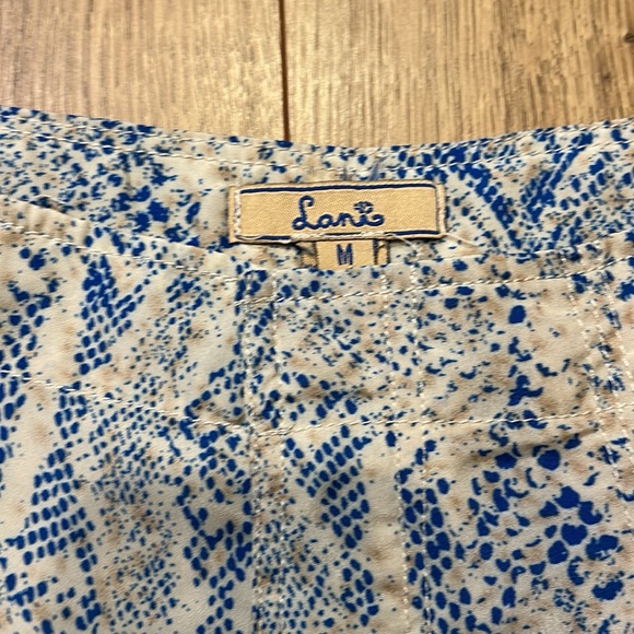 Lani shorts - Picture 3 of 6